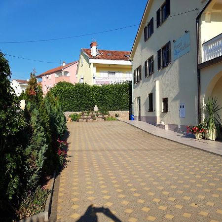 Hostel Marinus Sveti Vid-Miholjice Εξωτερικό φωτογραφία