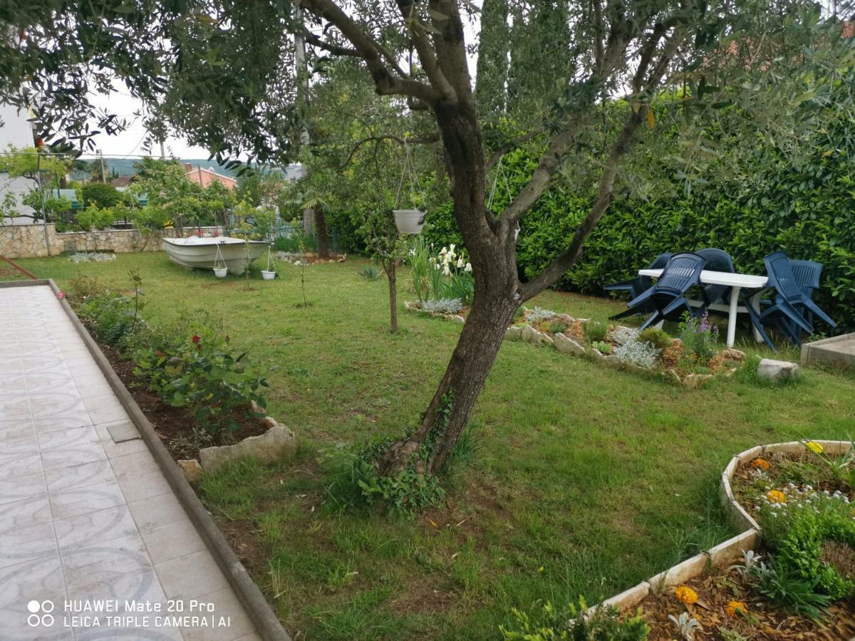 Hostel Marinus Sveti Vid-Miholjice Εξωτερικό φωτογραφία